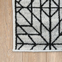 Asana Tile Cream/Black Rug