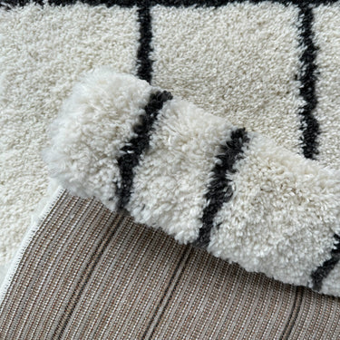Avery Modern Cream Rug Mat