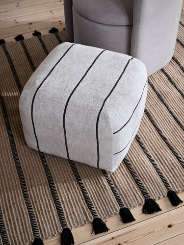 Broste Sigrid Pouf light beige black detail view