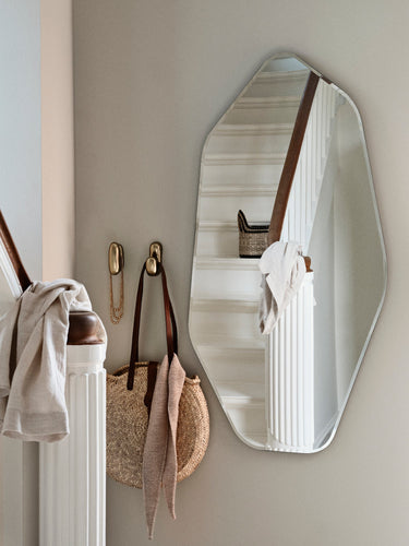 BROSTE Mirror Ruby Tall detail
