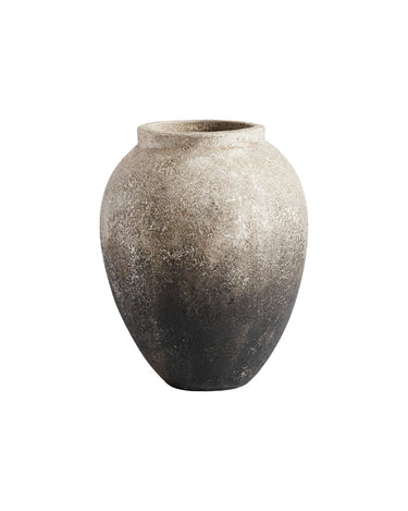 MUUBS Story 28 terracotta jar in grey