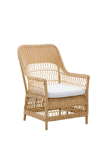 SIKA Georgia Garden Dawn Outdoor Armchair w/White Seat Cushion - Natural