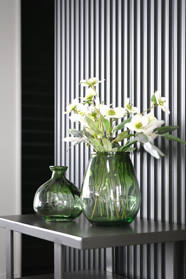 Bonita Vase Hurricane 23cm Fading Green styled