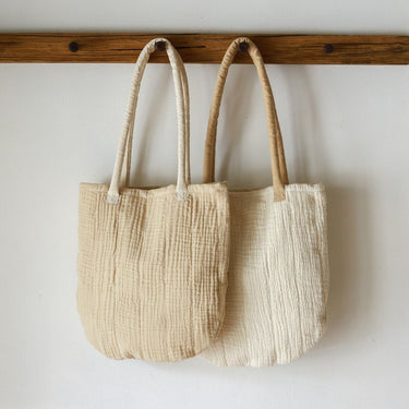 Akiiko - Fyra Classic Tote at Online8 Furniture Auckland NZ