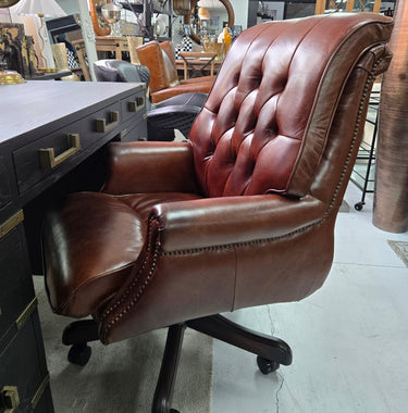 Columbus Vintage Leather Chesterfield Desk Chair at Online8 Furniture Auckland NZ