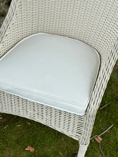 Noosa Outdoor Chair W/Outdoor Seat Cushion - White at Online8 Furniture Auckland NZ