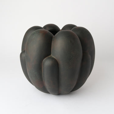 Tino Ceramic Vessel in black, 27 x 27 x 25cm waterproof ceramic vessel