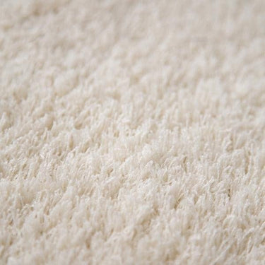 Blizz White Shaggy Rug at Online8 Furniture Auckland NZ