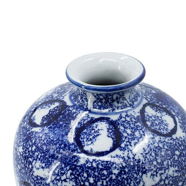 Traditional Vase at Online8 Furniture Auckland NZ