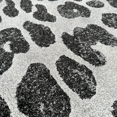 Asana Leopard Black/White Rug