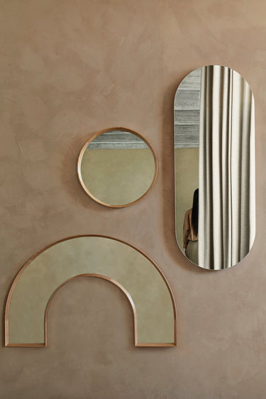 BROSTE Mirror Alva Oval Natural Oak lifestyle