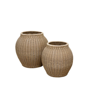 Hale Outdoor Planter Basket natural, uniform woven detail
