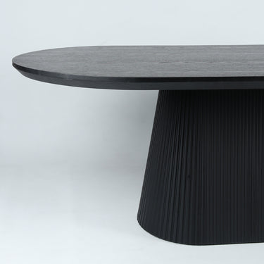 Contour Ribbed Dining Table, detail of the ribbed base