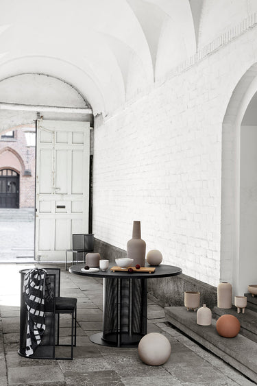 Kristina Dam Bauhaus Dining Table, base detail with no corner legs