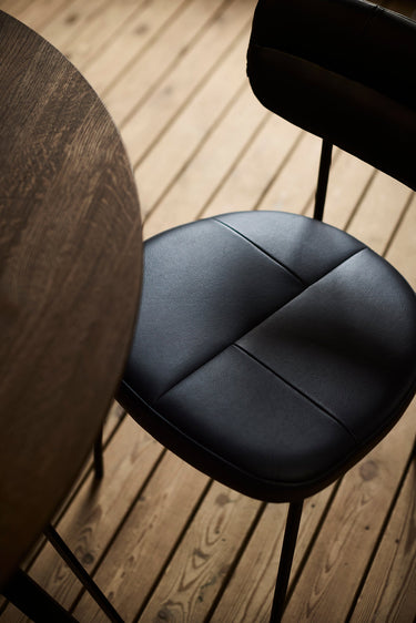 MUUBS Oni chair asymmetric stitching detail