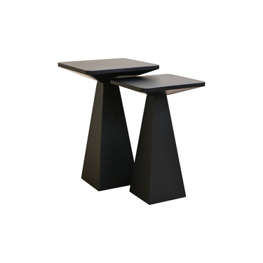STUDIO Lyn Tall side table in black, detail view