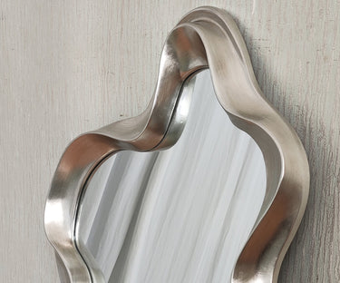 Silver sculptural frame detail