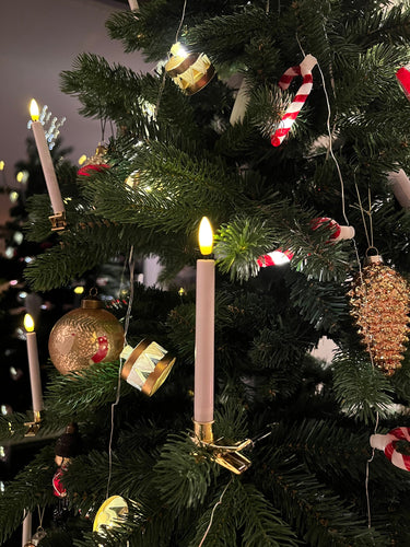 SIRIUS Sille Wax Christmas Tree Candles S/10 - White/Gold