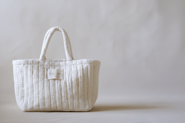 Akiiko - Fyra tote Bag - Large at online8 furniture store Auckland