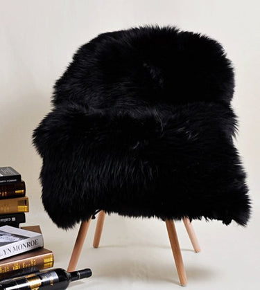 Kaikoura Long Wool Single NZ Sheepskin Rug - Black at online8 furniture store Auckland