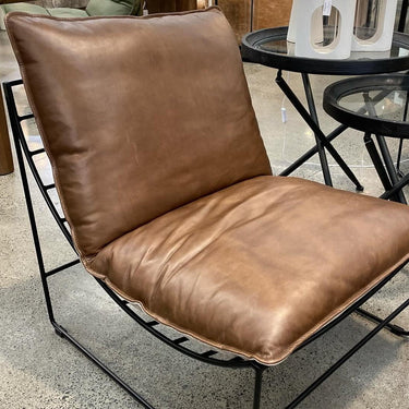 Leonardo Leather Lounge Chair at online8 furniture store Auckland