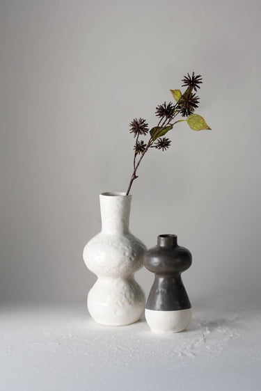 Nisha Curvy Vase at online8 furniture store Auckland