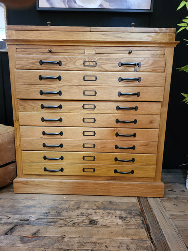 Oak Chest of Drawers - 5 Drawers & 2 Flap Doors at online8 furniture store Auckland