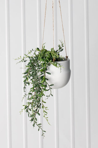 Porcelain Hanging Pot White at online8 furniture store Auckland