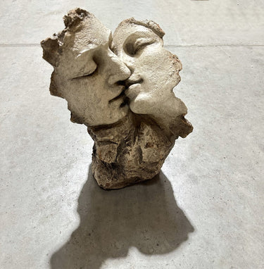 Vintage Kissing Heads - Antique Marble at online8 furniture store Auckland