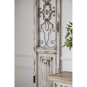 Chalet decorative door
