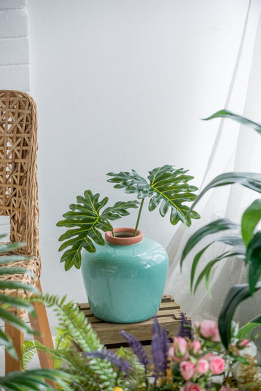 Ceramic Vase - Medium at online8 furniture store Auckland