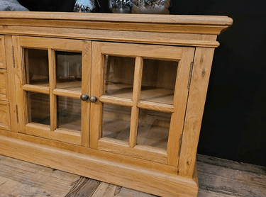 Oak Entertainment Unit - 4 Doors & 3 Drawers at online8 furniture store Auckland